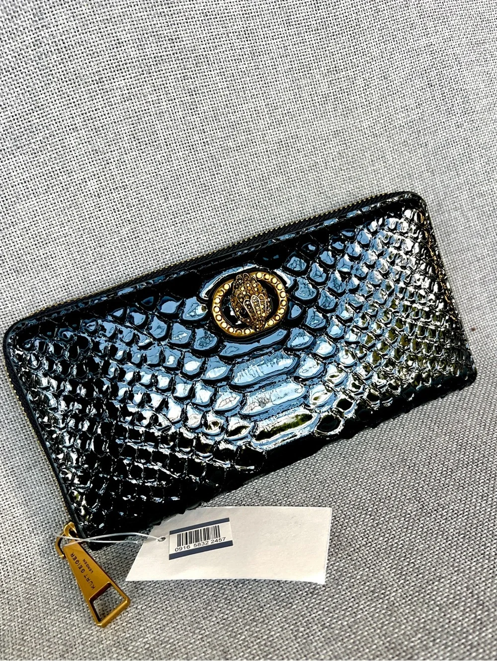 Kurt Geiger Chelsea Zip wallet Snake Patent Leather Eagle Continental  black
